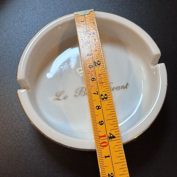Vintage LE BON VIVANT Ceramic Ashtray Gold Trim Collectible 4” - Picture 3 of 3